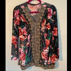 Velveted Shirt with Palazzo Pants (Indian/Pakistani Dress)